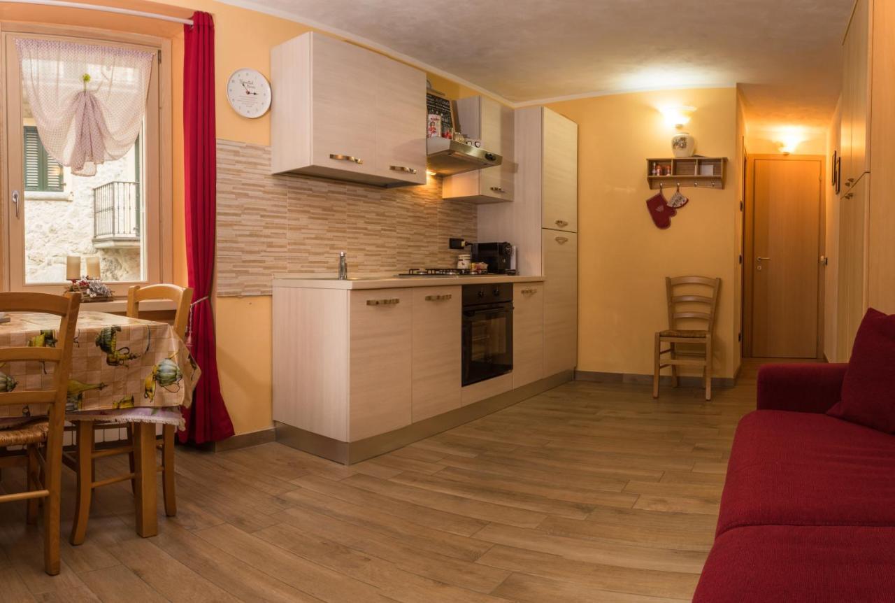 Goccia Di Resina #Sharingorobie Leilighet Serina  Eksteriør bilde